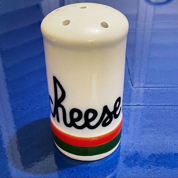 Baldelli Italy Oil & Vinegar Decanters, Cheese Shaker, & Large Vino Pitcher Jug - Picture 5 of 16